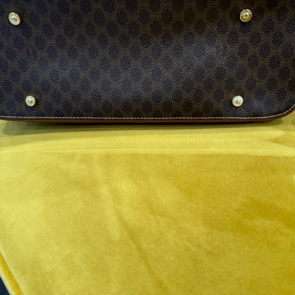 Celine macadam pattern handbag.. - Picture 3 of 8